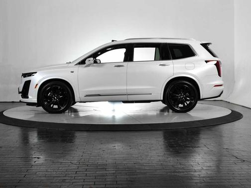 2021 Cadillac XT6 Premium Luxury FWD