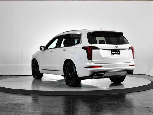 2021 Cadillac XT6 Premium Luxury FWD