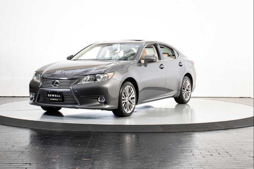 Nebula Gray Pearl 2014 Lexus ES 350 Base