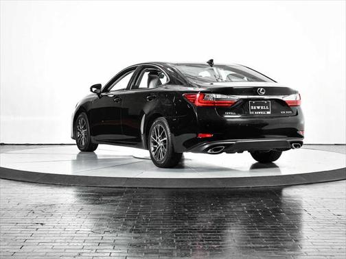 2018 Lexus ES 350 Base