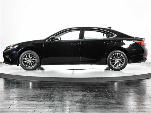 2018 Lexus ES 350 Base