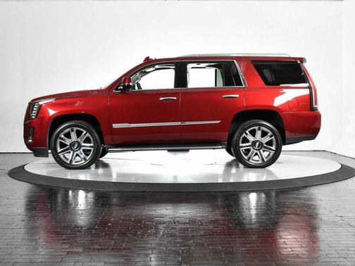 2018 Cadillac Escalade Luxury