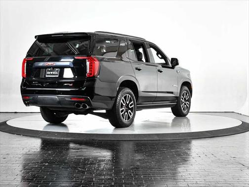 2022 GMC Yukon 4WD AT4