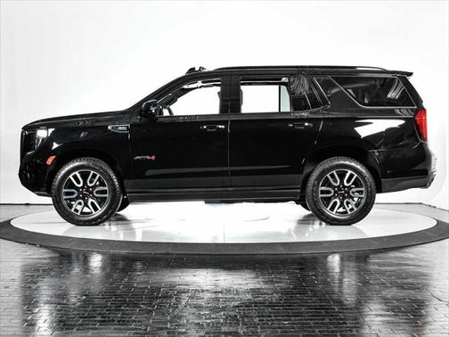 2022 GMC Yukon 4WD AT4