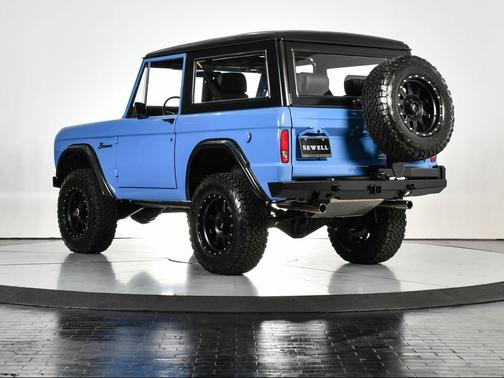 Lake Blue 1971 Ford Bronco Kindred Trail Edition