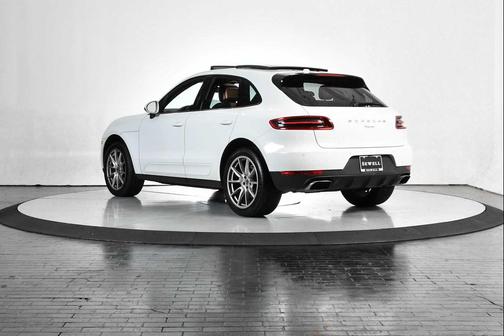 2018 Porsche Macan AWD