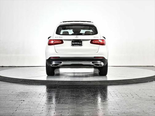 2018 Mercedes-Benz GLC 300 4MATIC