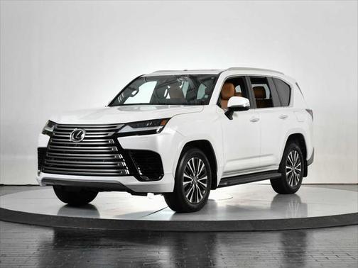 2022 Lexus LX 600 Base