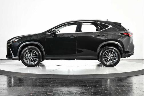 2025 Lexus NX 250 Premium