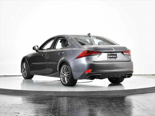2018 Lexus IS 300 Base