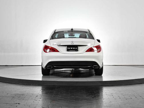 2015 Mercedes-Benz CLA-Class Base