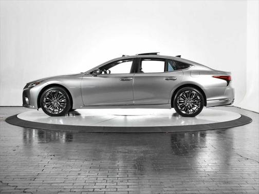 2022 Lexus LS 500 Base
