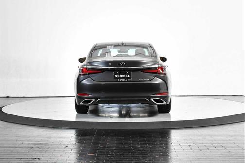 2025 Lexus ES 350 Base