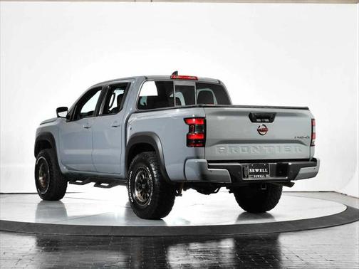 2022 Nissan Frontier PRO-4X