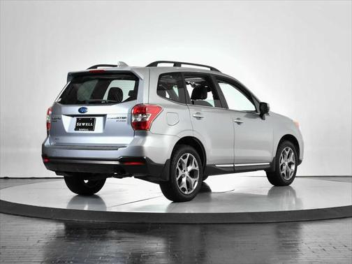 2016 Subaru Forester 2.5i Touring