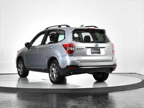 2016 Subaru Forester 2.5i Touring