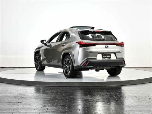 2022 Lexus UX 250h Base