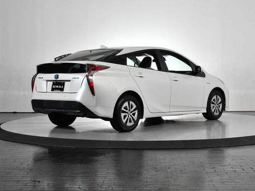 2017 Toyota Prius Two Eco