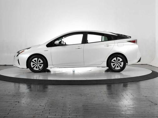 2017 Toyota Prius Two Eco