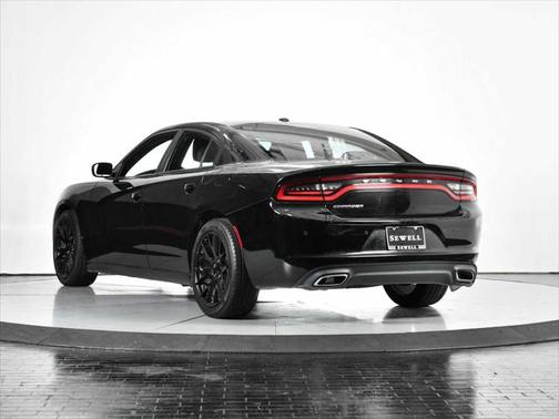 2017 Dodge Charger SE