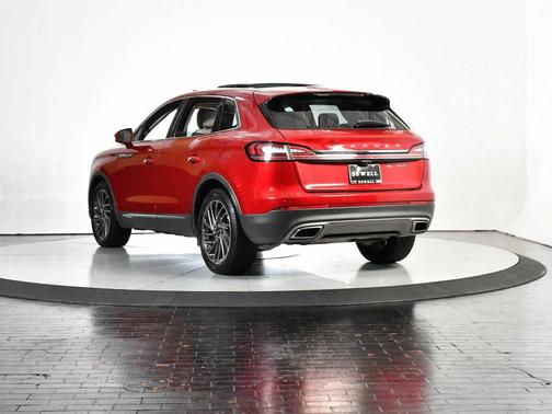 2020 Lincoln Nautilus Reserve