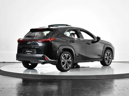 2023 Lexus UX 250h Base