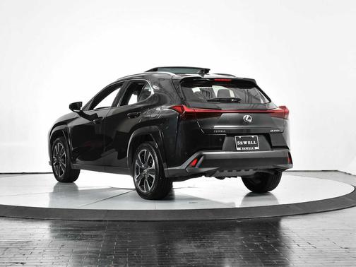 2023 Lexus UX 250h Base