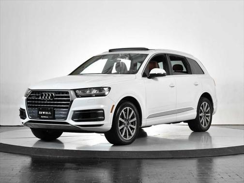 2019 Audi Q7 55 Premium Plus