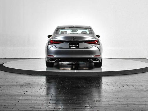 2023 Lexus ES 350 Base