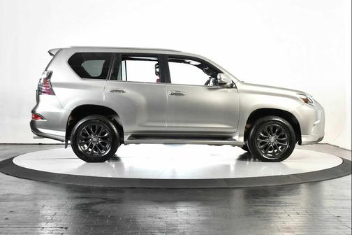 Atomic Silver 2022 Lexus GX 460 Premium