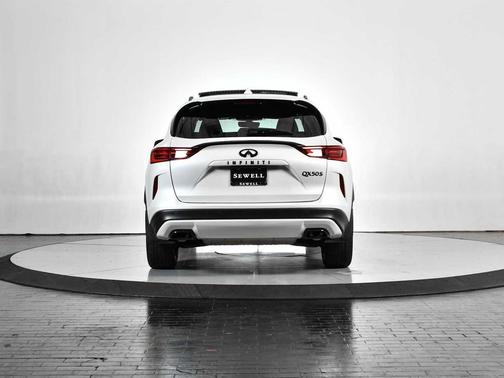 2024 INFINITI QX50 SPORT