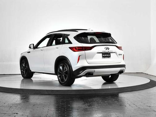 2024 INFINITI QX50 SPORT
