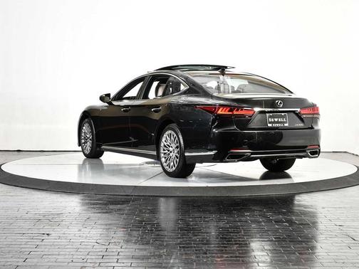 2024 Lexus LS 500 Base