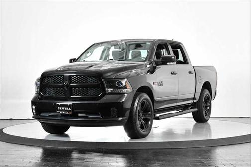 2018 RAM 1500 Night Crew Cab 4x4 5'7' Box
