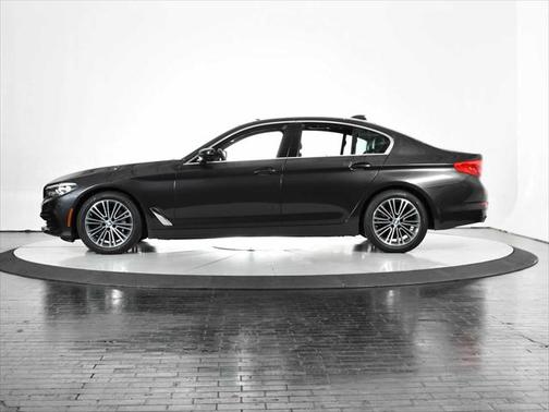 2019 BMW 540 540i