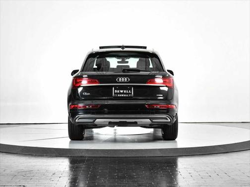 2021 Audi Q5 45 Premium Plus