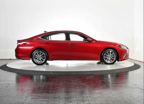 2019 Lexus ES 350 Base