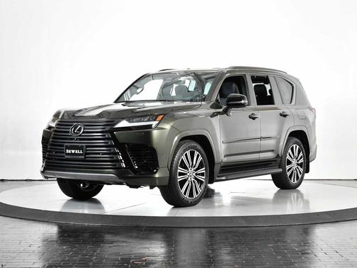2025 Lexus LX 700h Luxury