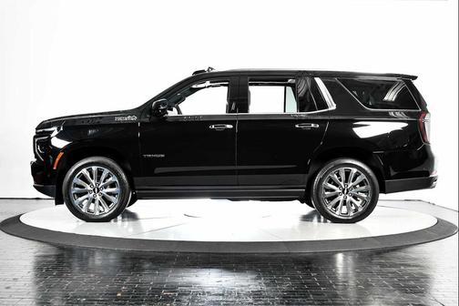 2025 Chevrolet Tahoe 4WD High Country