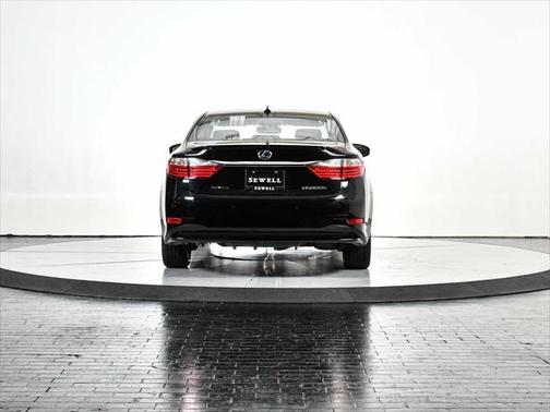 2013 Lexus ES 300h Base