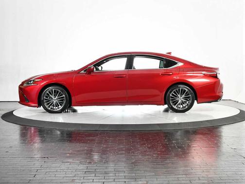 2022 Lexus ES 350 Base