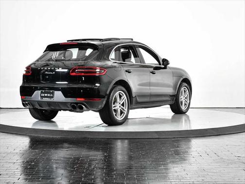 2017 Porsche Macan Base