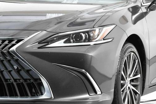 2023 Lexus ES 350 Base
