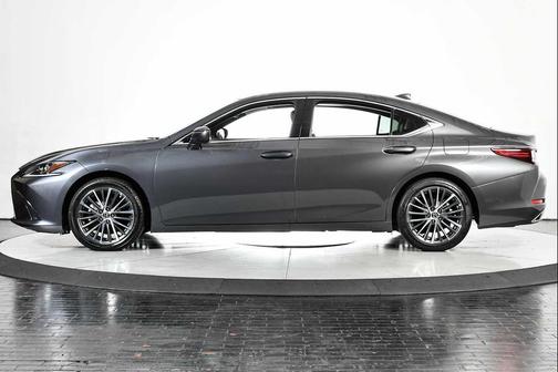 2023 Lexus ES 350 Base