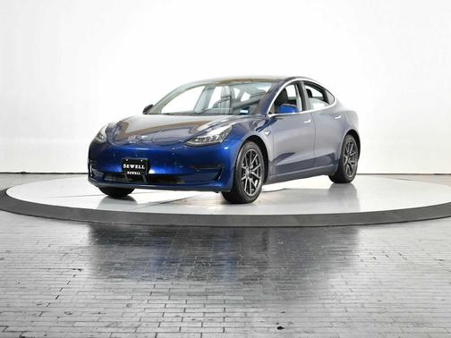 2020 Tesla Model 3 Long Range