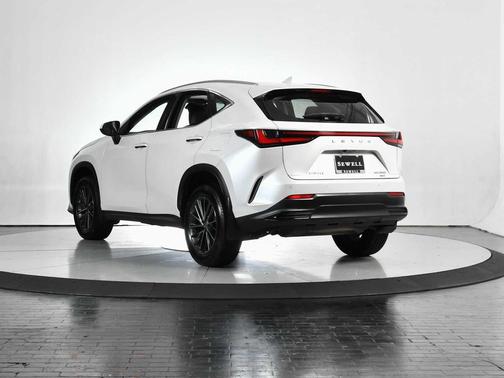 Eminent White Pearl 2023 Lexus NX 350 Premium