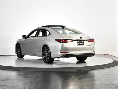 2024 Lexus ES 350 Base