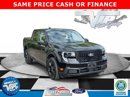 SHADOW BLACK 2025 Ford Maverick LARIAT