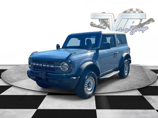 AZURE GRAY MET TRI-COAT 2025 Ford Bronco BASE