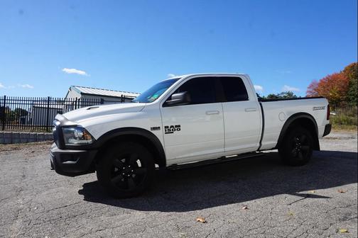 2019 RAM 1500 SLT